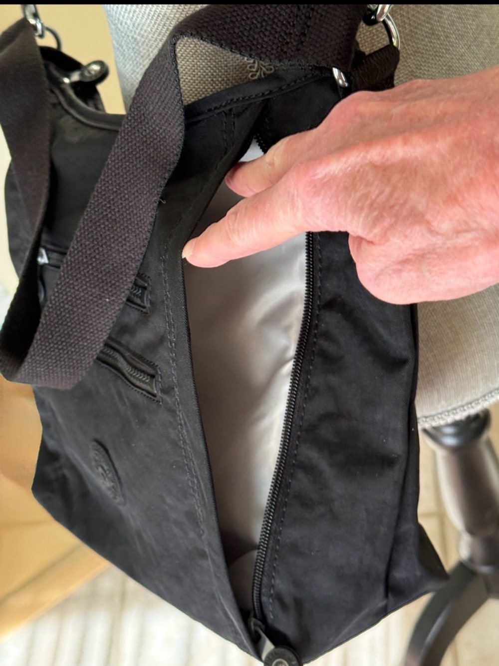 New Kipling Belammie Black Nylon Crossbody or handle Bag with Monkey Keychain. - Picture 4 of 14
